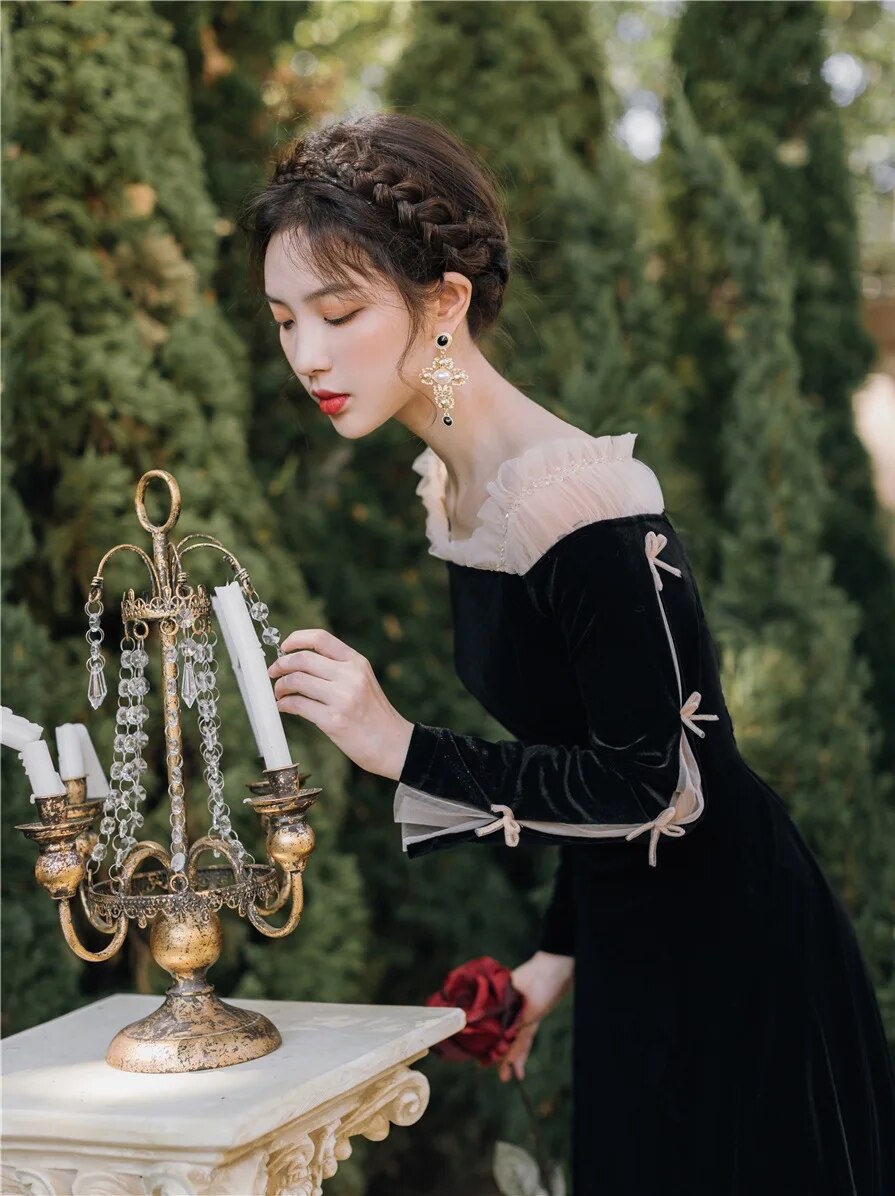 2020 new fashion women's clothing Autumn and winter velvet dresses  Slash neck  Vintage  dress women