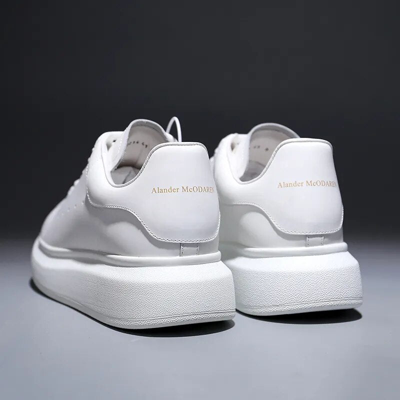 White Sneakers For Men In Calf Leather Oversize Casual Trainer Women Platform Genuine Leather Shoes Breathable Sports Shoe 35-45