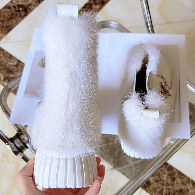 Women's Fashion Platform Ankle Boots Luxury Mink Fur Trend SnowShoes Exquisite Diamond Buckle Casual Solid Color Fur Sneakers