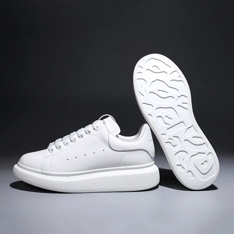 White Sneakers For Men In Calf Leather Oversize Casual Trainer Women Platform Genuine Leather Shoes Breathable Sports Shoe 35-45