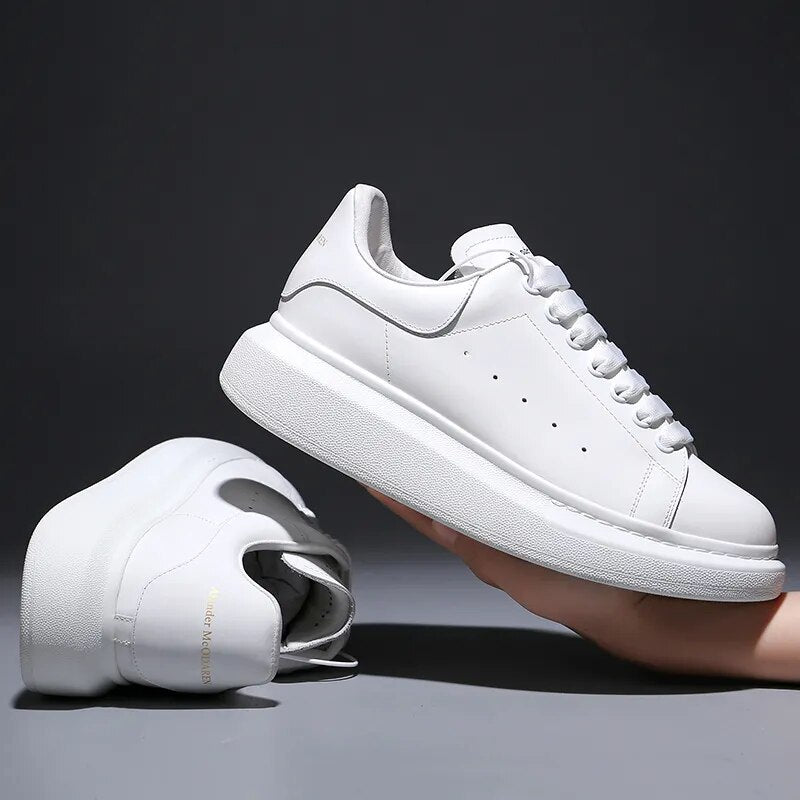 White Sneakers For Men In Calf Leather Oversize Casual Trainer Women Platform Genuine Leather Shoes Breathable Sports Shoe 35-45